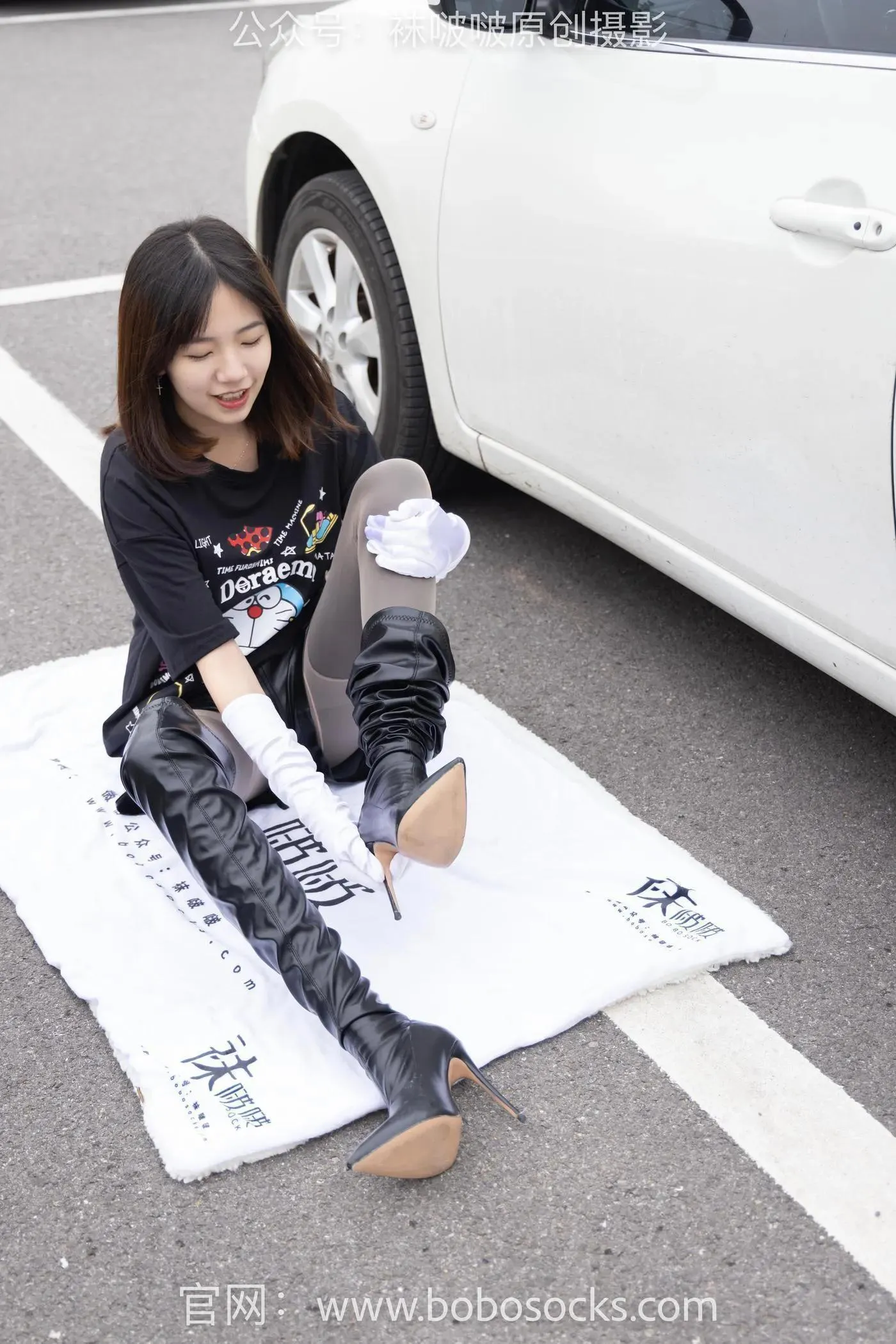 [BoBoSocks袜啵啵]NO.146 小甜豆-高跟长靴、黑色踩脚裤、肉丝 [154P]插图7